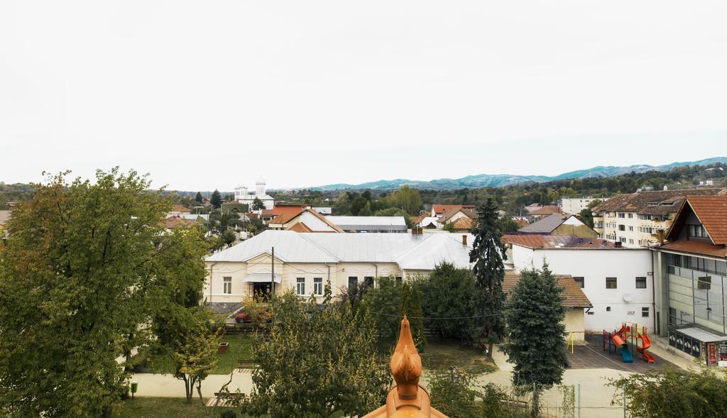 Pensiunea Siva Хорезу Экстерьер фото